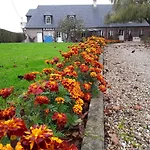 فندق مبيت وإفطار La Cle De Saule Saint-Maclou-de-Folleville