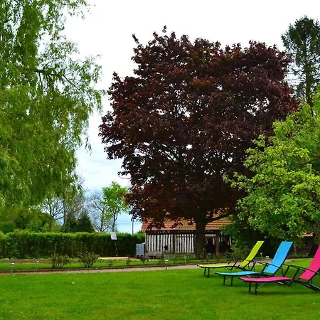 Couette-café La Cle De Saule 3*